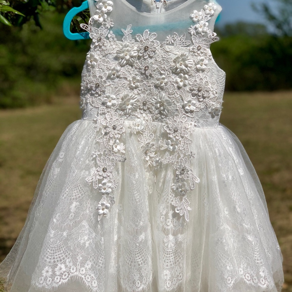 Floral lace dress